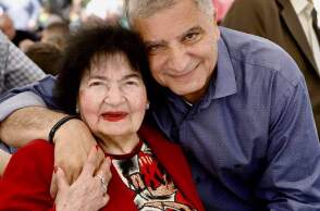 Ο Γιώργος Πατούλης με την μητέρα του, Πόπη