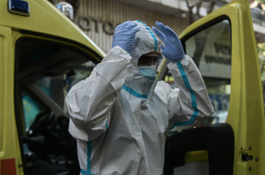 Κορωνοϊός - COVID-19 - Ασθενοφόρο ΕΚΑΒ