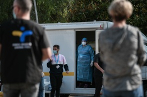 Κλιμάκιο του ΕΟΔΥ για rapid test στο Περιστέρι
