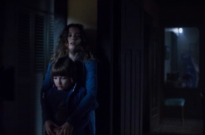 Οι Άζι Ρόμπερτσον και Τζίλιαν Τζέικομπς στην ταινία «Έλα να παίξουμε»