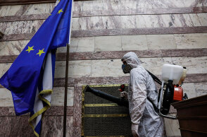 Απολύμανση στη Βουλή για κορωνοϊό - Η Νίκη Κεραμέως βρέθηκε θετική σε Covid-19