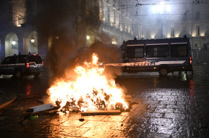 Ιταλία - Διαδηλώσεις κατά των περιοριστικών μέτρων λόγω κορωνοϊού