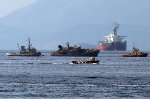 ΣΥΓΚΡΟΥΣΗ ΦΟΡΤΗΓΟΥ ΠΛΟΙΟΥ ΜΕ ΠΛΟΙΟ ΤΟΥ ΠΟΛΕΜΙΚΟΥ ΝΑΥΤΙΚΟΥ 