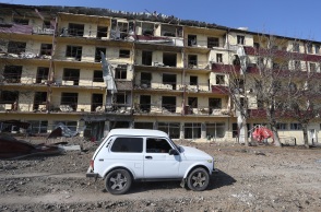 Για χιλιάδες Σύρους μισθοφόρους, οι οποίοι στρατολογούνται και μεταφέρονται από την Τουρκία στο Ναγκόρνο Καραμπάχ, κάνει λόγο ο πρωθυπουργός της Αρμενίας