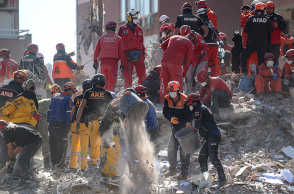 Τουρκία - Σμύρνη - Σεισμός 