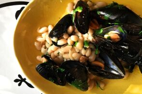 Μύδια με φασόλια