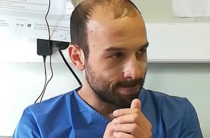 Ο γιατρός του «Παπανικολάου», Ελευθέριος Σιώμος