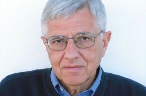 Ο Τάσος Γιαννίτσης