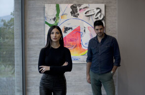 Η Χριστίνα Παπαϊωάννου και ο Δημήτρης Λάμπρου από την ομάδα ΔΙΠΟΛΑ