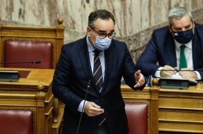 Ο υφυπουργός Υγείας, Βασίλης Κοντοζαμάνης