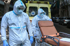  Κορωνοϊός - Ασθενοφόρο