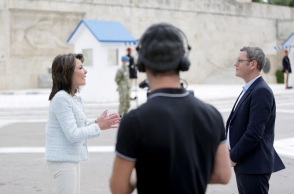 Στιγμιότυπο από τη συνέντευξη της Γιάννας Αγγελοπούλου-Δασκαλάκη