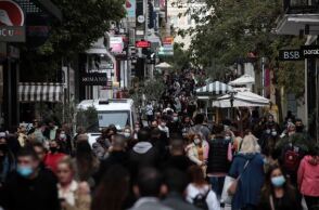  Στιγμιότυπο στην Ερμού