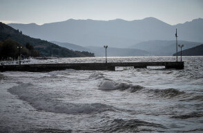 Φουρτουνιασμένη θάλασσα