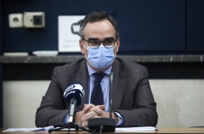 Ο υφυπουργός Υγείας, Βασίλης Κοντοζαμάνης