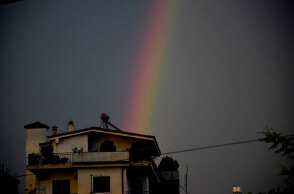 Καιρός: Ουράνιο τόξο στο Ναύπλιο μετά τη βροχή