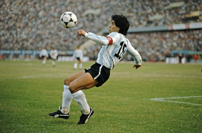 diego-maradona-thanatos.jpg
