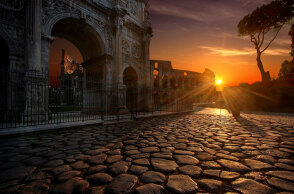 Ρώμη: Η Αψίδα του Κωνσταντίνου στην Αρχαία Αγορά