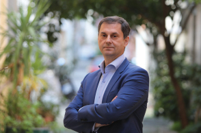 Χάρης Θεοχάρης