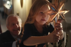 Η χριστουγεννιάτικη διαφήμιση της DocMorris