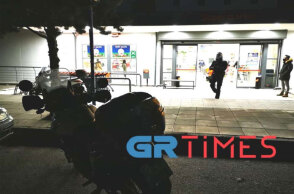 Το σούπερ μάρκετ όπου σημειώθηκε η ένοπλη ληστεία στη Θεσσαλονίκη