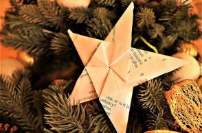 Διαδικτυακό εικαστικό εργαστήρι από το ΠΙΟΠ: Xάρτινα στολίδια