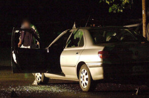 Δολοφονία δημοσιογράφου στην Ποντγκόριτσα (Μαυροβούνιο) - Τα σπασμένα τζάμια σε αυτοκίνητο μετά τους πυροβολισμούς