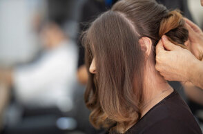 Κομμωτήριο (ΦΩΤΟ ΑΡΧΕΙΟΥ)