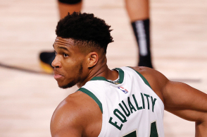 Γιάννης Αντετοκουνμπο