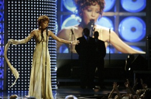 Η τραγουδίστρια Γουίτνεϊ Χιούστον