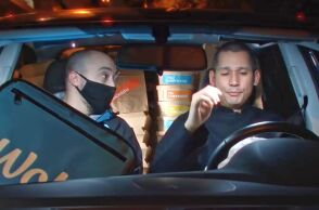 Ο Σωτήρης Κοντιζάς προωθεί το νέο του εστιατόριο P.S. Launcheon με τον πιο χιουμοριστικό τρόπο