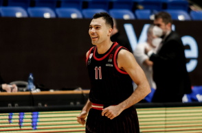 Euroleague: Σπουδαίο διπλό μέσα στο Ισραήλ για τον Ολυμπιακό που κέρδισε την Μακάμπι στην παράταση έχοντας ξανά κορυφαίο τον Κώστα Σλούκα.