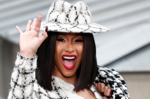 Η Cardi B στην Εβδομάδα Μόδας Παρισιού το 2019