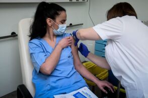 Εμβολιασμοί Ελλάδα