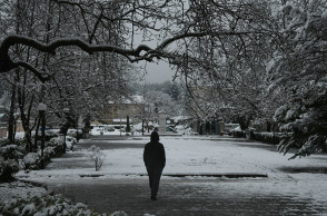 ΧΙΟΝΟΠΤΩΣΗ ΣΤΗΝ ΜΑΛΑΚΑΣΑ 