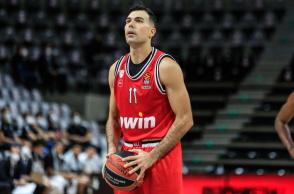 Euroleague: Νίκη στην παράταση με 101-93 για τον Ολυμπιακό στην Γαλλία κόντρα στη Βιλερμπάν - MVP ξανά ο Κώστας Σλούκας.