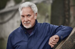 Τομ Τζόουνς