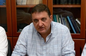 Αθανάσιος Εξαδάχτυλος