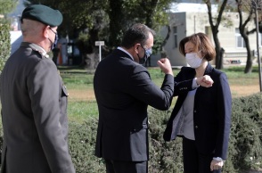 ΣΥΝΑΝΤΗΣΗ ΤΟΥ ΥΠ.ΕΘΝΙΚΗΣ ΑΜΥΝΑΣ Ν.ΠΑΝΑΓΙΩΤΟΠΟΥΛΟΥ ΜΕ ΤΗΝ ΓΑΛΛΙΔΑ ΟΜΟΛΟΓΟ ΤΟΥ ΦΛΩΡΑΝΣ ΠΑΡΛΙ