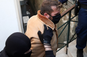 ΣΤΟΝ ΑΝΑΚΡΙΤΗ ΟΔΗΓΗΘΗΚΕ Ο ΠΡΟΠΟΝΗΤΗΣ ΠΟΥ ΚΑΤΗΓΟΡΕΙΤΑΙ ΟΤΙ ΒΙΑΣΕ 11ΧΡΟΝΗ ΑΘΛΗΤΡΙΑ 