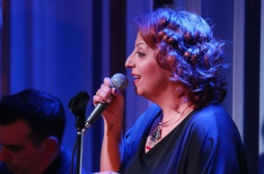 Λυδία Σέρβου