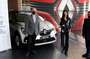 Renault Captur: Αυτοκίνητο του 2021 για την Ελλάδα