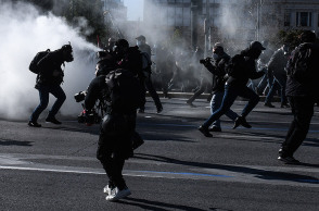 ΕΠΕΙΣΟΔΙΑ ΣΤΟ ΠΑΝΕΚΠΑΙΔΕΥΤΙΚΟ ΣΥΛΛΑΛΗΤΗΡΙΟ ΣΤΗΝ ΑΘΗΝΑ ΕΝΑΝΤΙΑ ΣΤΟ ΝΕΟ ΝΟΜΟΣΧΕΔΙΟ ΓΙΑ ΤΗΝ ΤΡΙΤΟΒΑΘΜΙΑ ΕΚΠΑΙΔΕΥΣΗ 