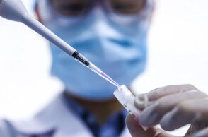 Εμβολιασμός για τον κορωνοϊό με το εμβόλιο Sinopharm