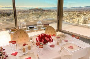 Κερδίστε διαμονή στο St. George Lycabettus για την ημέρα των ερωτευμένων