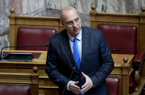 Γιάννης Οικονόμου 