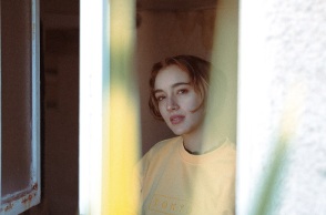 Η τραγουδίστρια Popi Sem