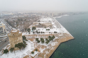 Κακοκαιρία «Μήδεια» - Στα λευκά η Θεσσαλονίκη, με τον ΕΟΔΥ να ανακοινώνει τα νέα κρούσματα κορωνοϊού την Κυριακή 14 Φεβρουαρίου 2021