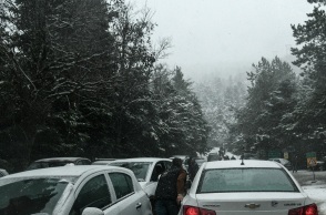 Μποτιλιάρισμα στην Πάρνηθα