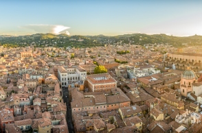 Μπολόνια, Ιταλία